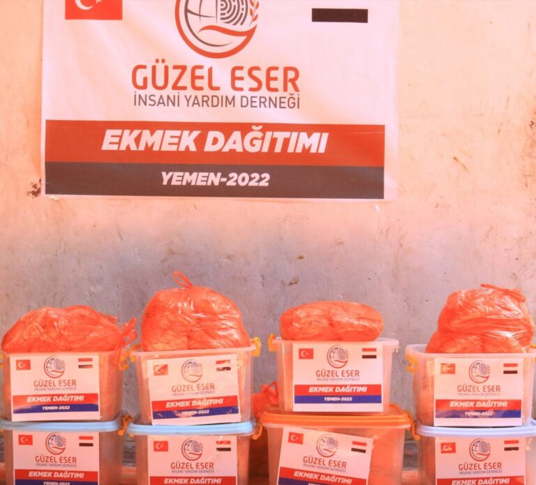 Ekmek Dağıtımı